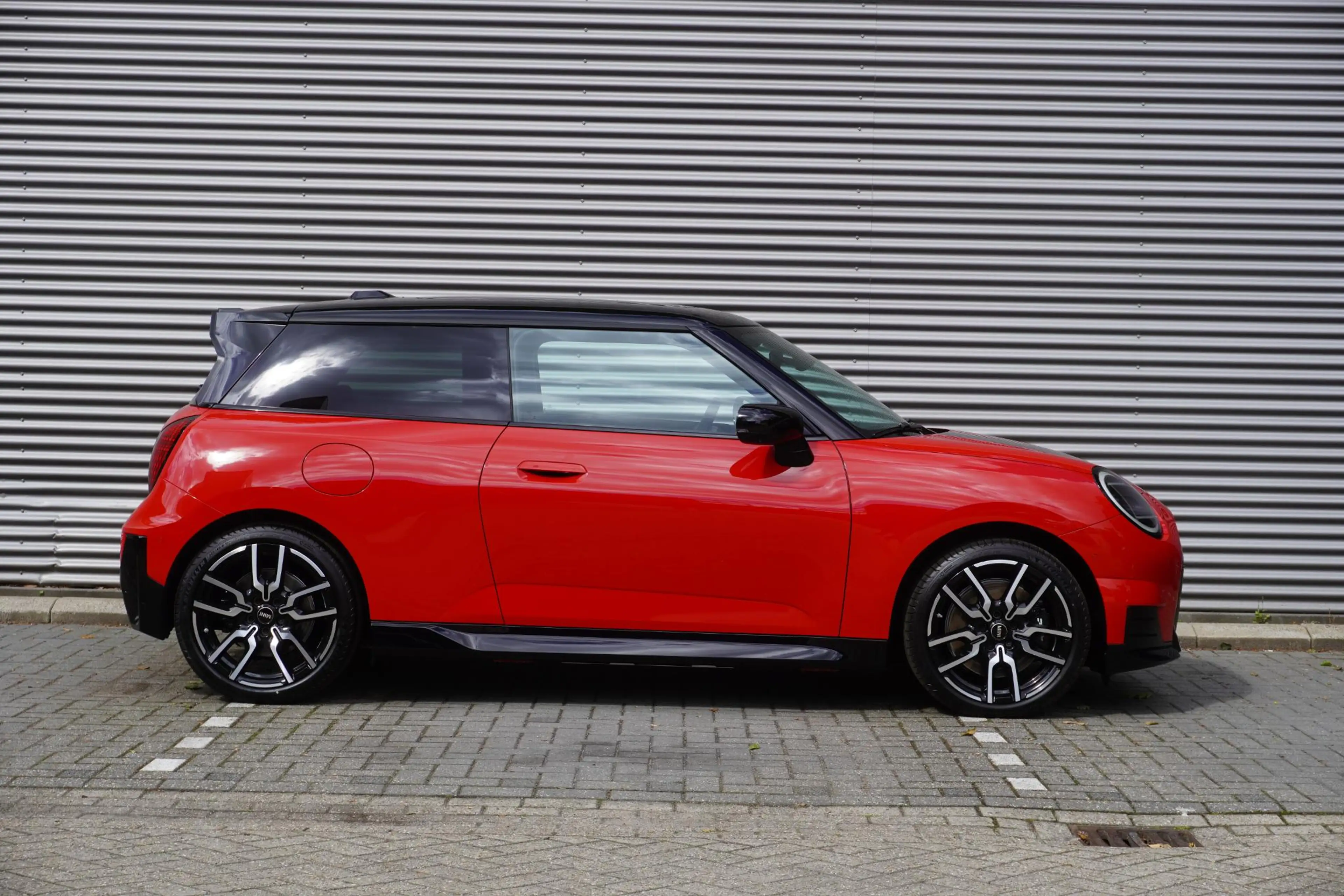 MINI Cooper E John Cooper Works Trim | Pakket L — photo 4