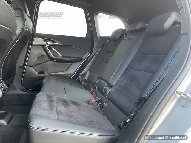 BMW X1 view 11