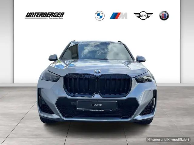 BMW X1 view 2