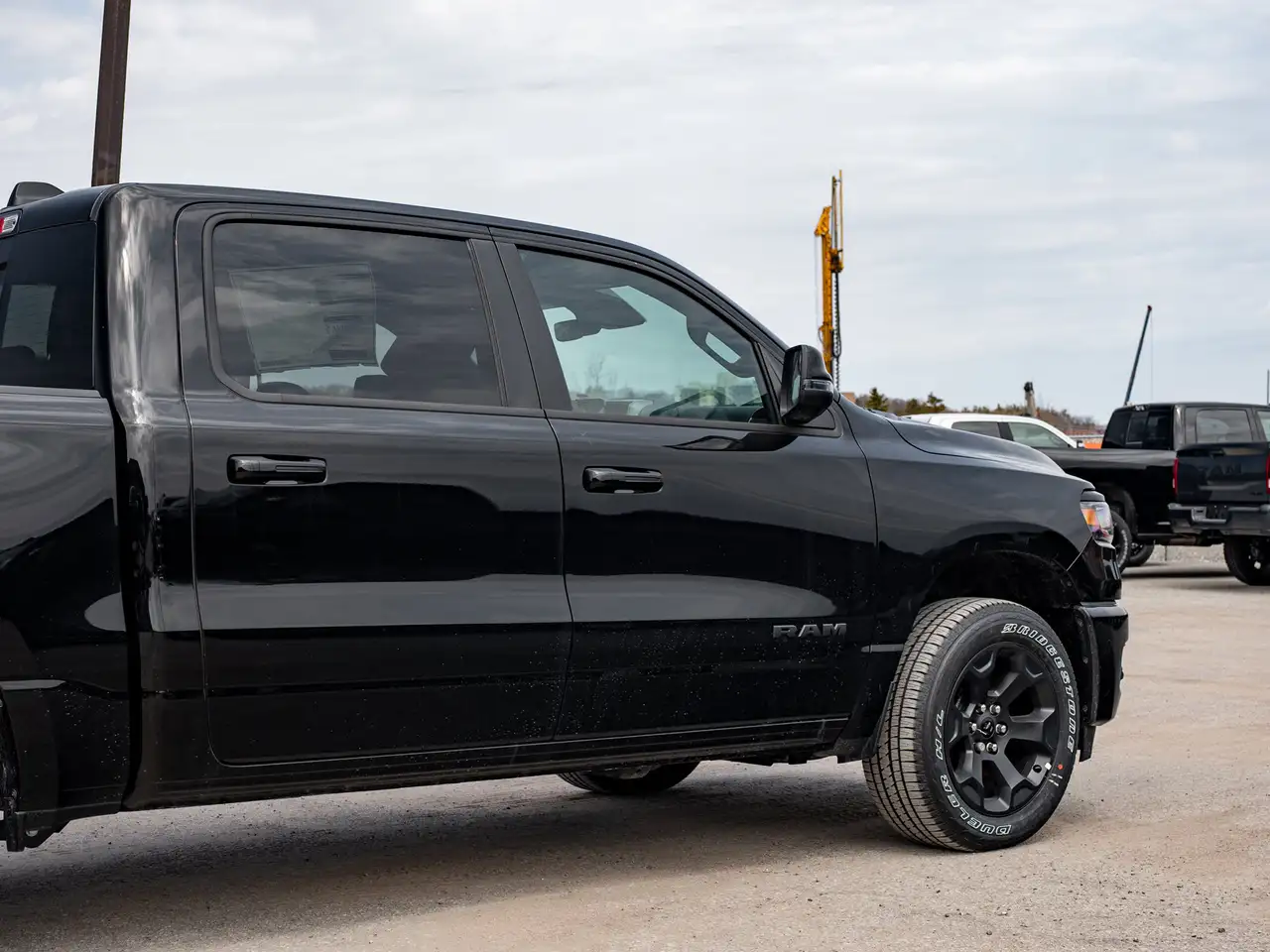 RAM 1500 снимка RAM 1500