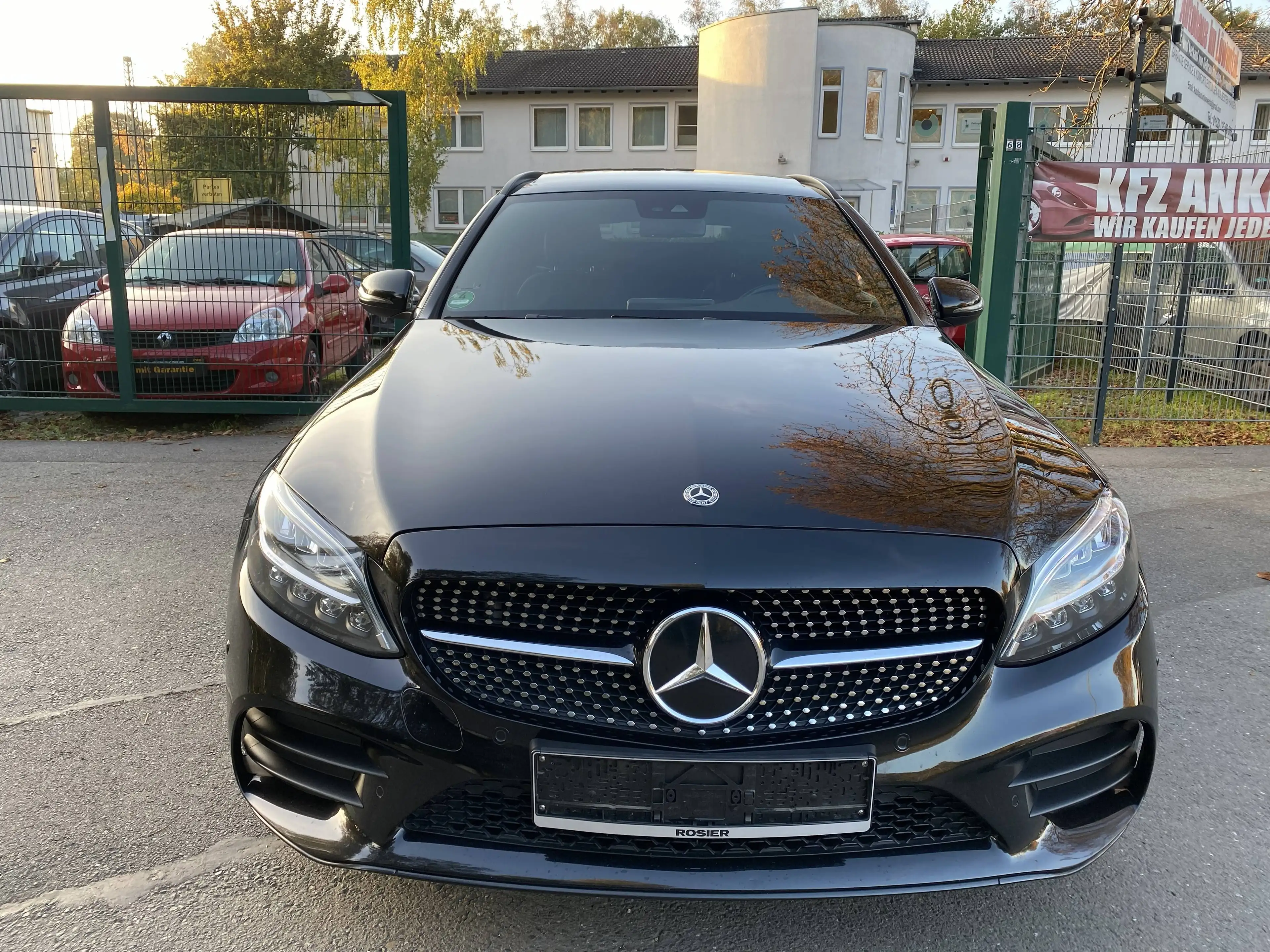 Mercedes-Benz C 220 C 220 d 4Matic  AMG line *Top Zustand* — photo 2