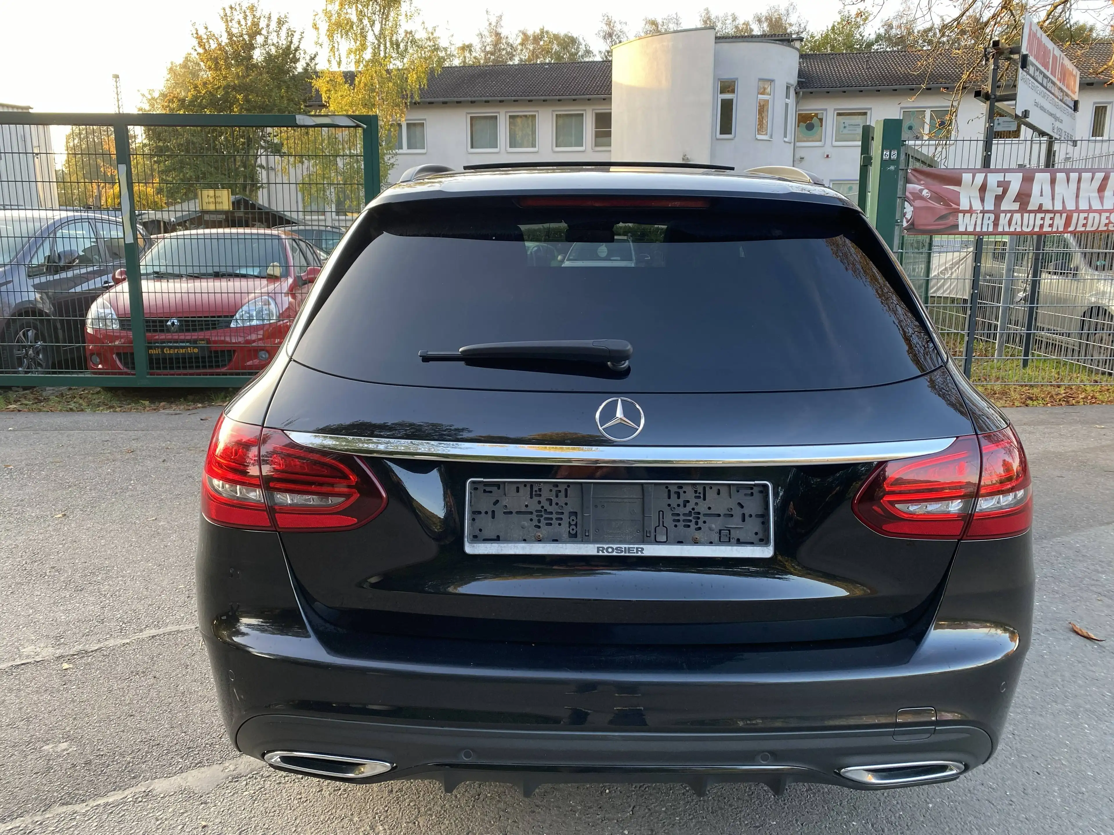 Mercedes-Benz C 220 C 220 d 4Matic  AMG line *Top Zustand* — photo 6