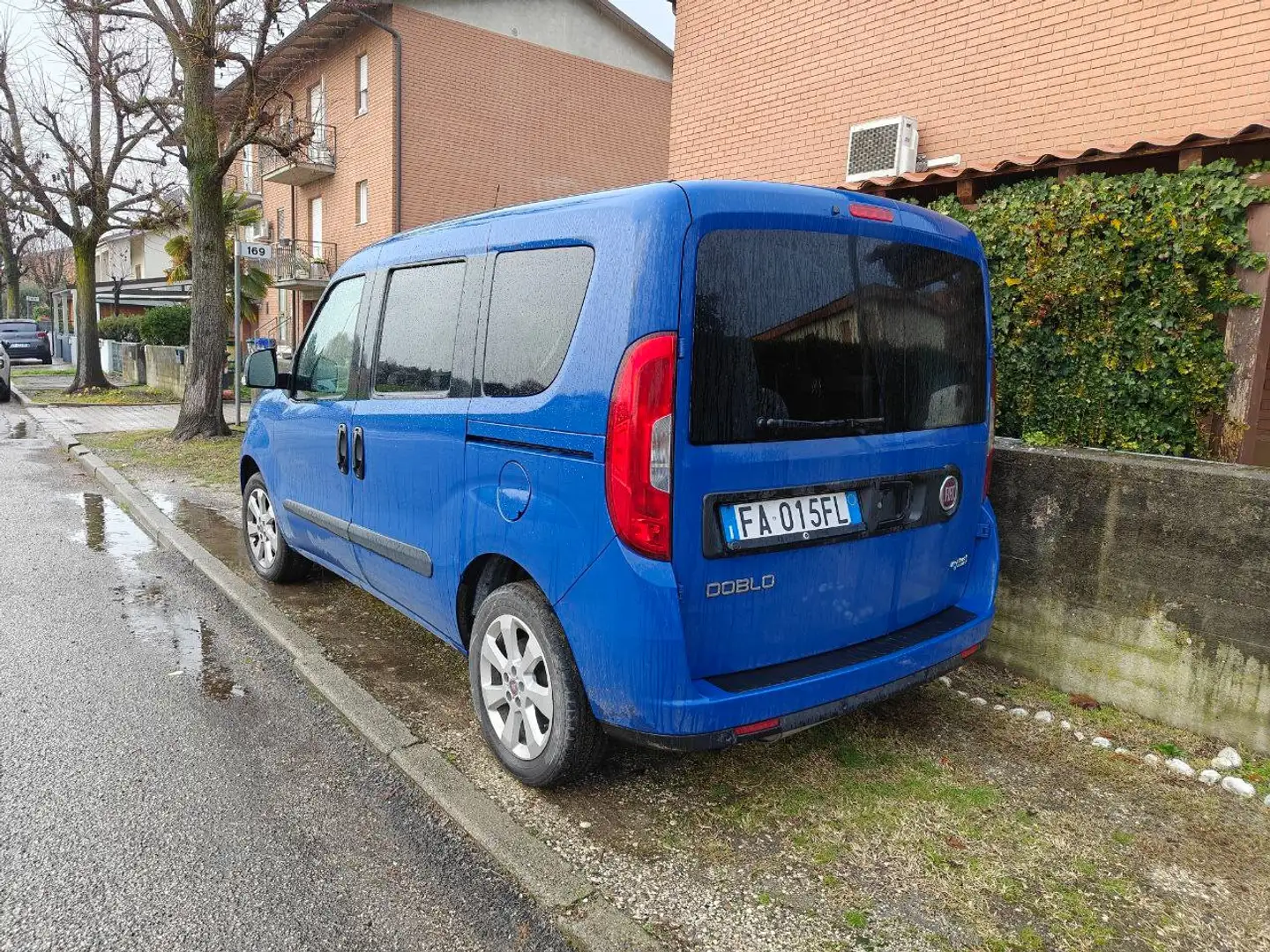 Fiat Doblo Doblo 1.4 tjt natural power Active 120cv Bleu - 2