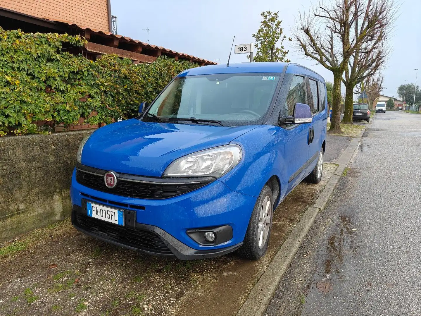 Fiat Doblo Doblo 1.4 tjt natural power Active 120cv Bleu - 1