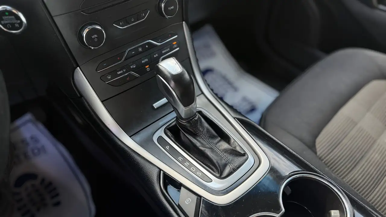 Ford Edge снимка Ford Edge