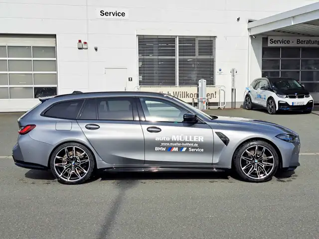 BMW M3 view 8
