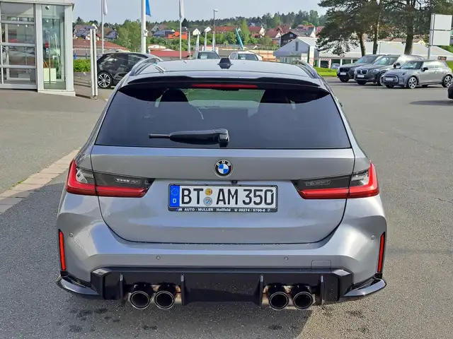 BMW M3 view 9