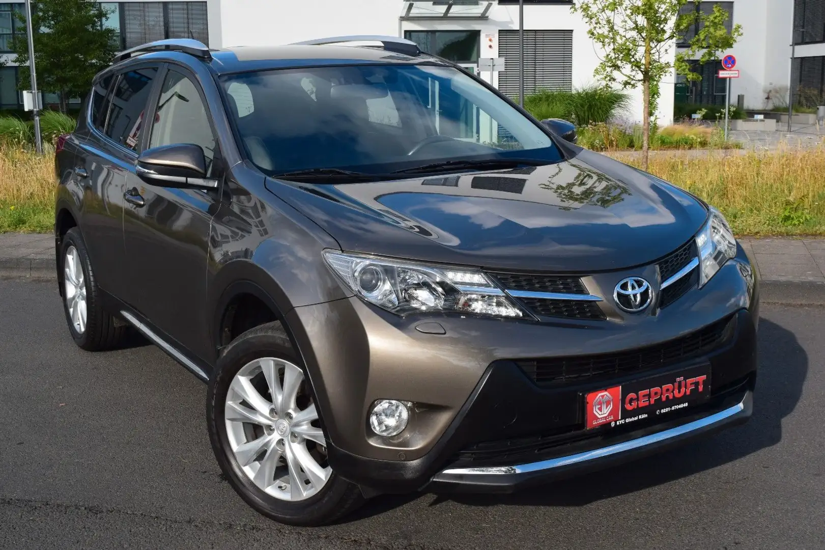 Toyota RAV 4 RAV4 Executive,4X4 Allrad,Automatik,Leder Braun - 2