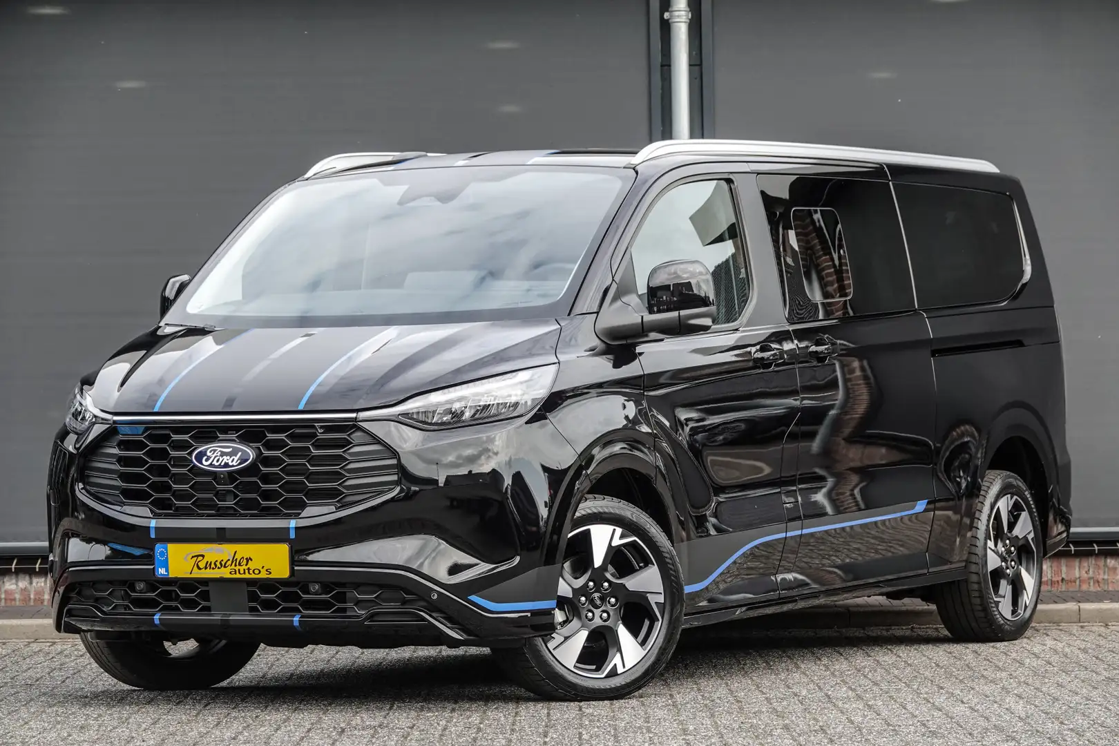 Ford Tourneo Custom L2H1 2.5 PHEV 233Pk Aut. | Sport | Plug In Hybrid Noir - 1