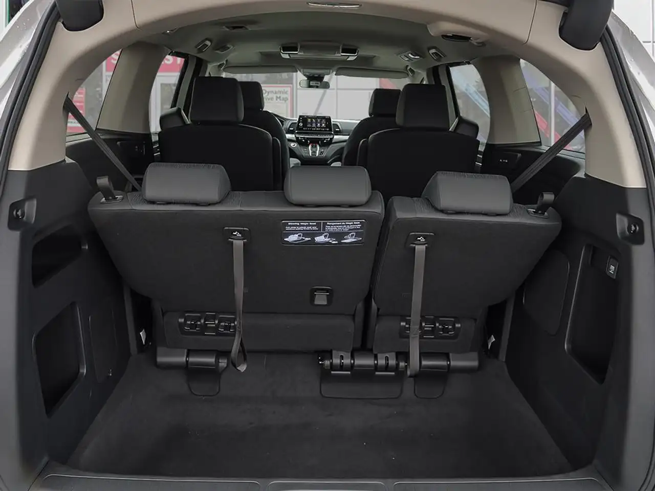 Honda Odyssey снимка Honda Odyssey