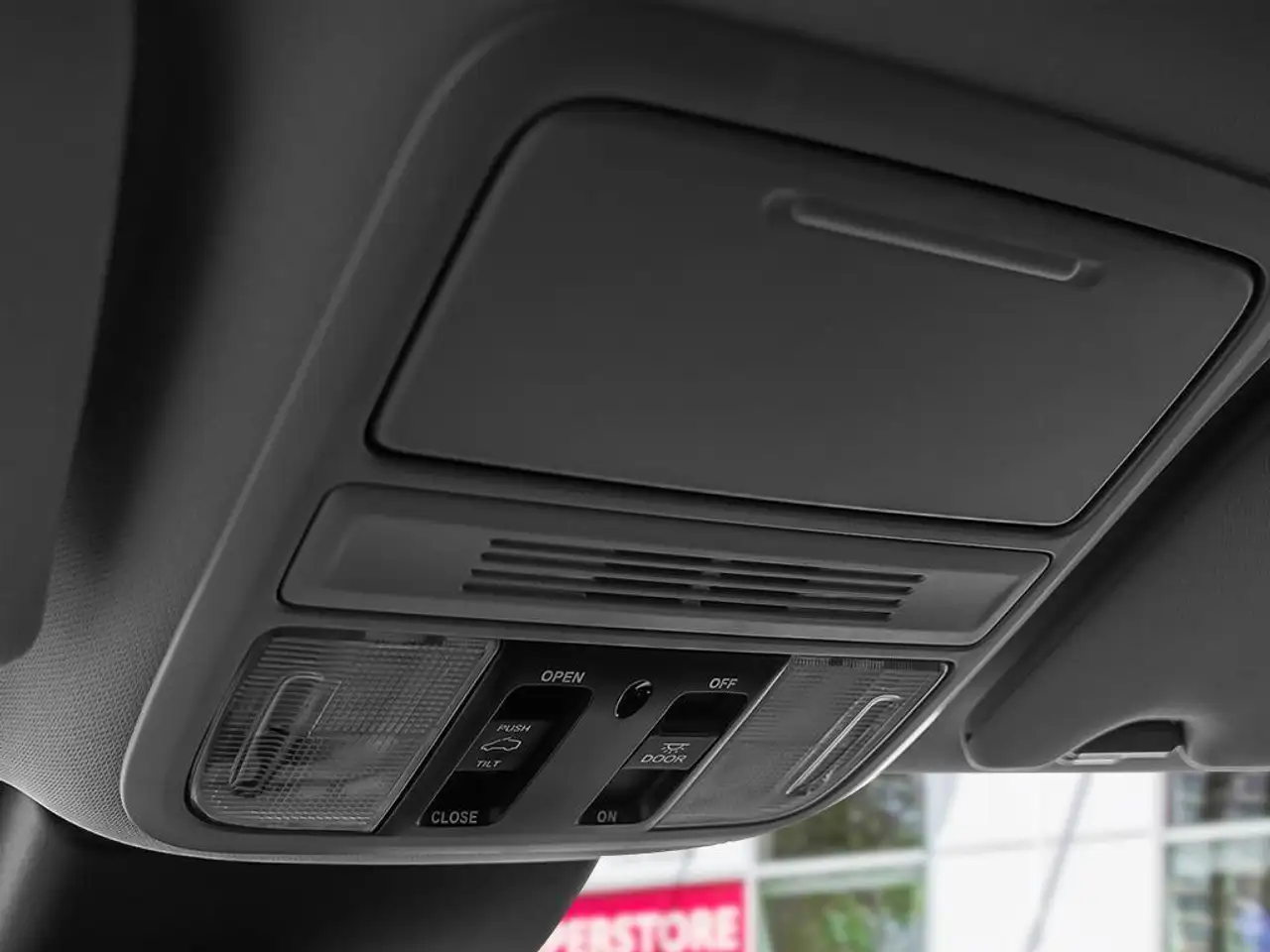 Honda Odyssey снимка Honda Odyssey
