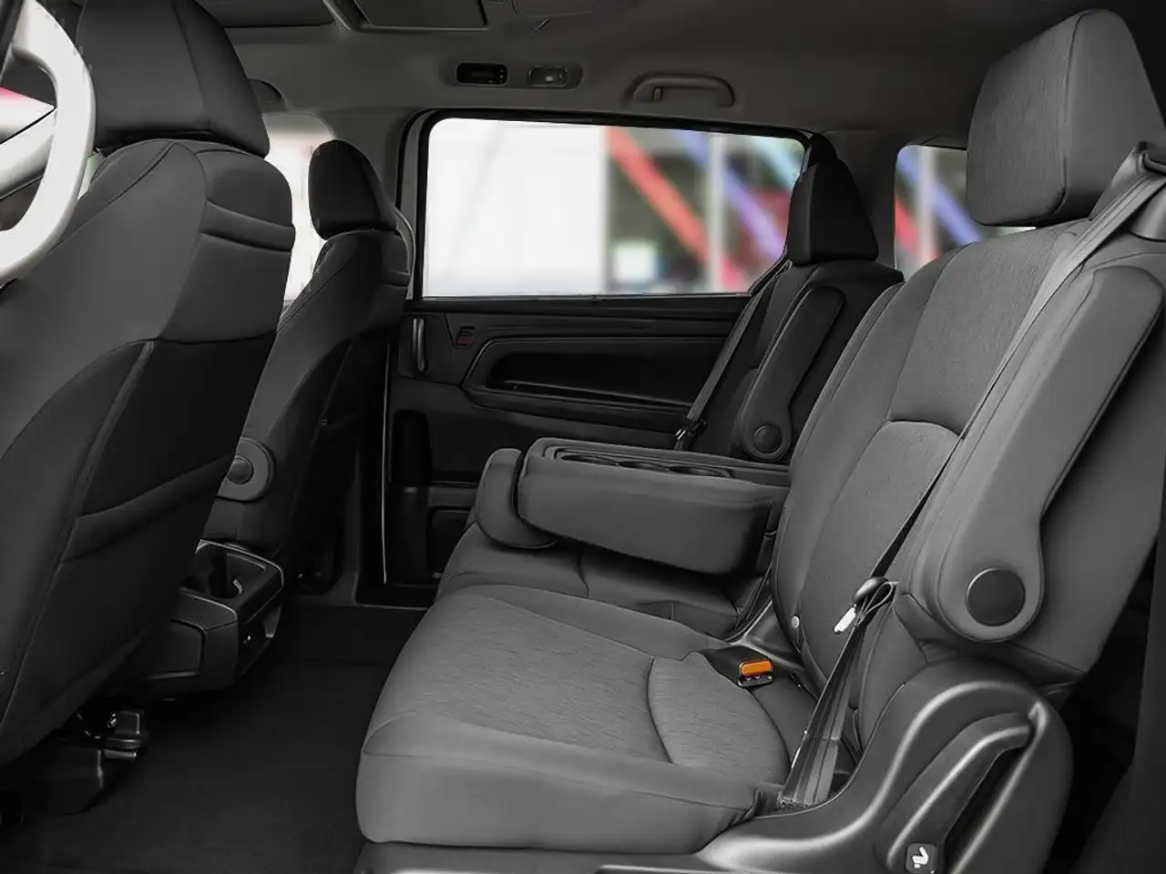 Honda Odyssey снимка Honda Odyssey