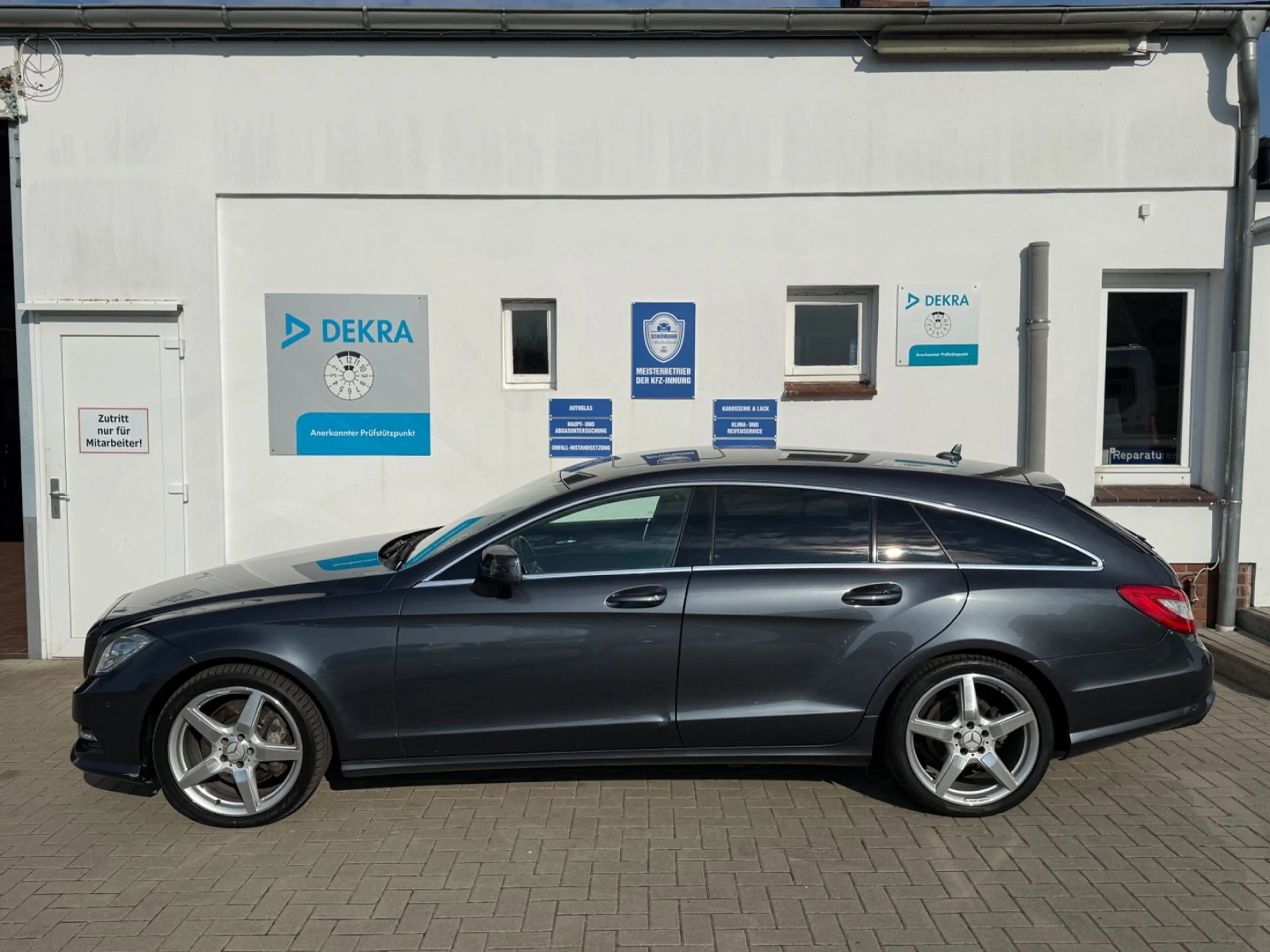 Mercedes-Benz CLS CLS 350 CDI Shooting Brake 4Matic — photo 2