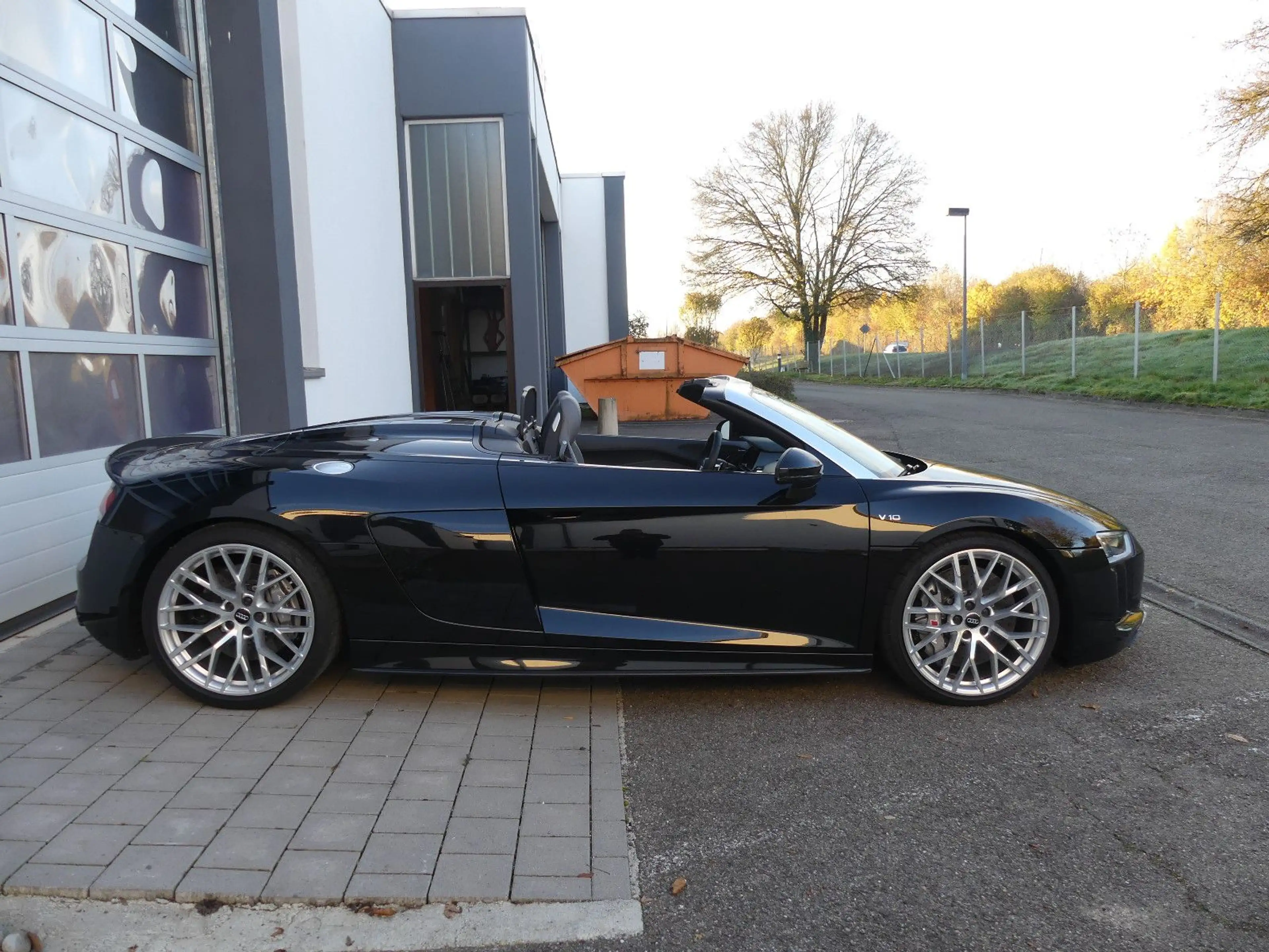 Audi R8 Spyder 5.2 FSI Plus quattro Keramik/B&O/Laser — photo 8