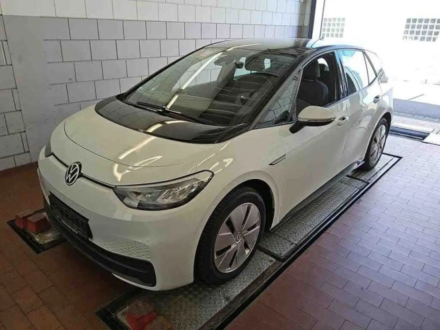 Volkswagen ID.3 Performance Upgrade Pure Navi connect LED F Weiß - 2