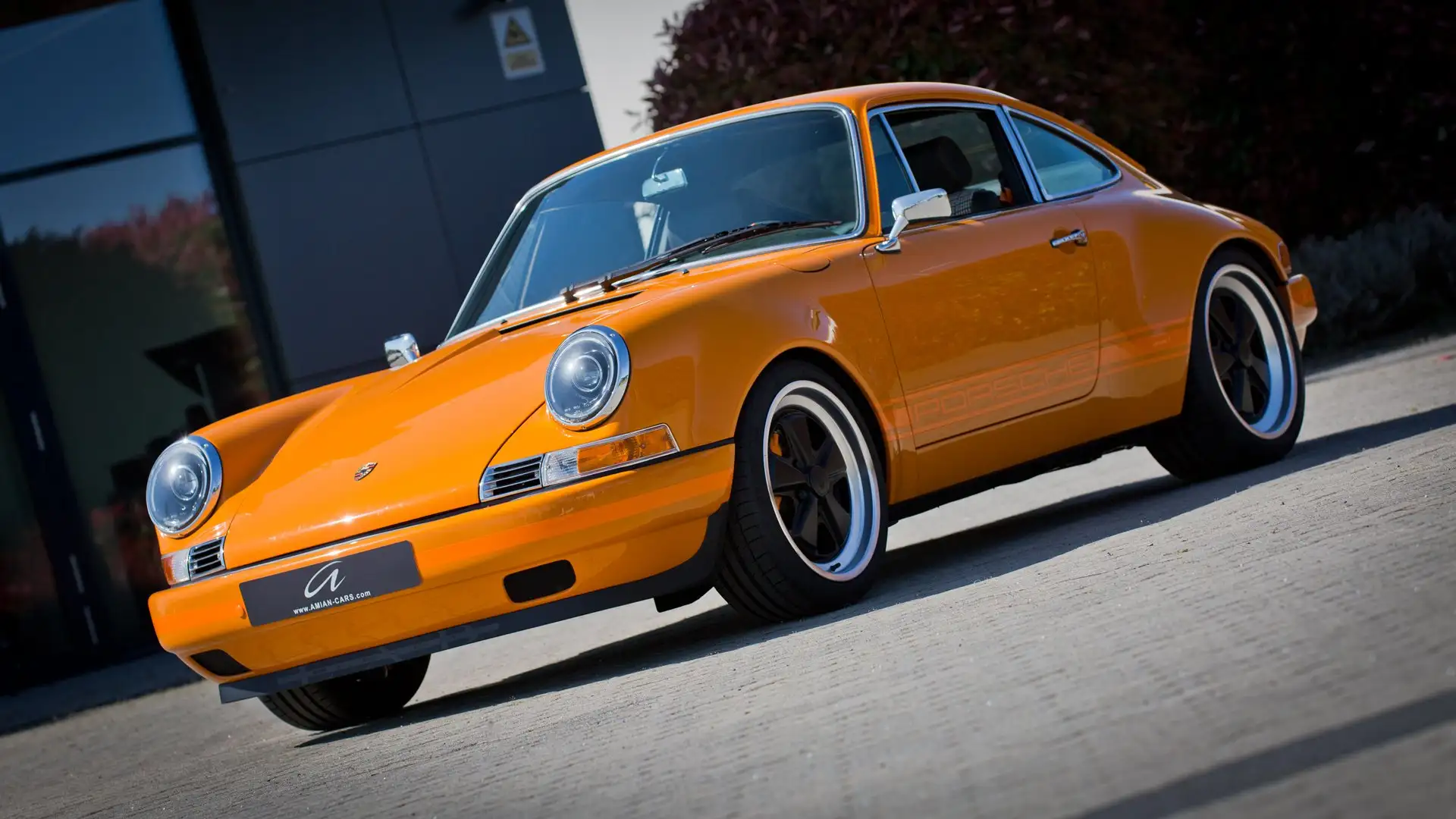 Porsche 993 LAB Eleven 911R Oranje - 1