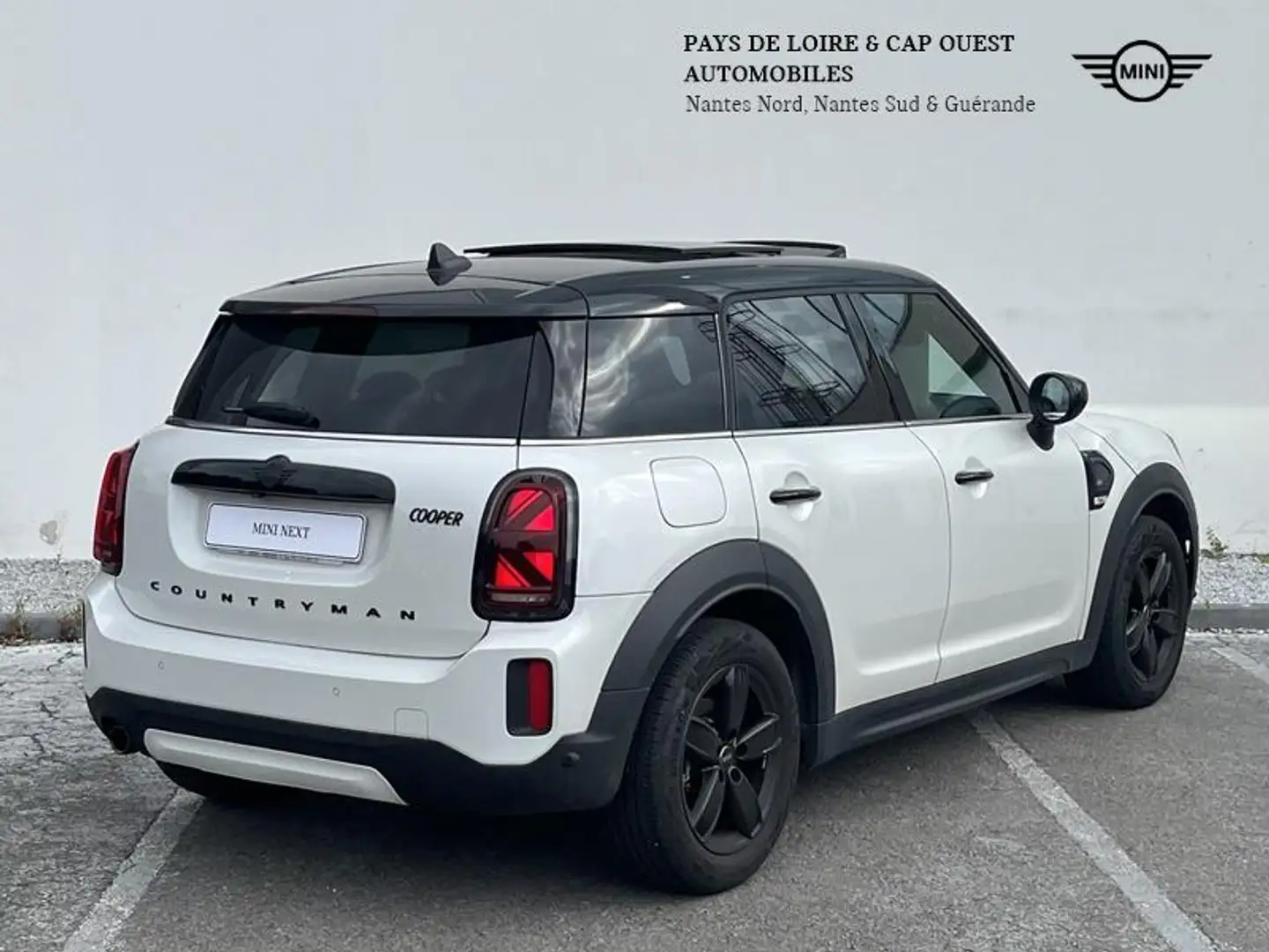 MINI Countryman C Cooper 136ch  Highlands BVA7 Blanc - 2