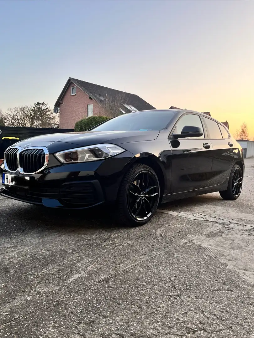 BMW 118 118i Aut, PDC, Live Cockpit Pro, Tempomat, LED - 1