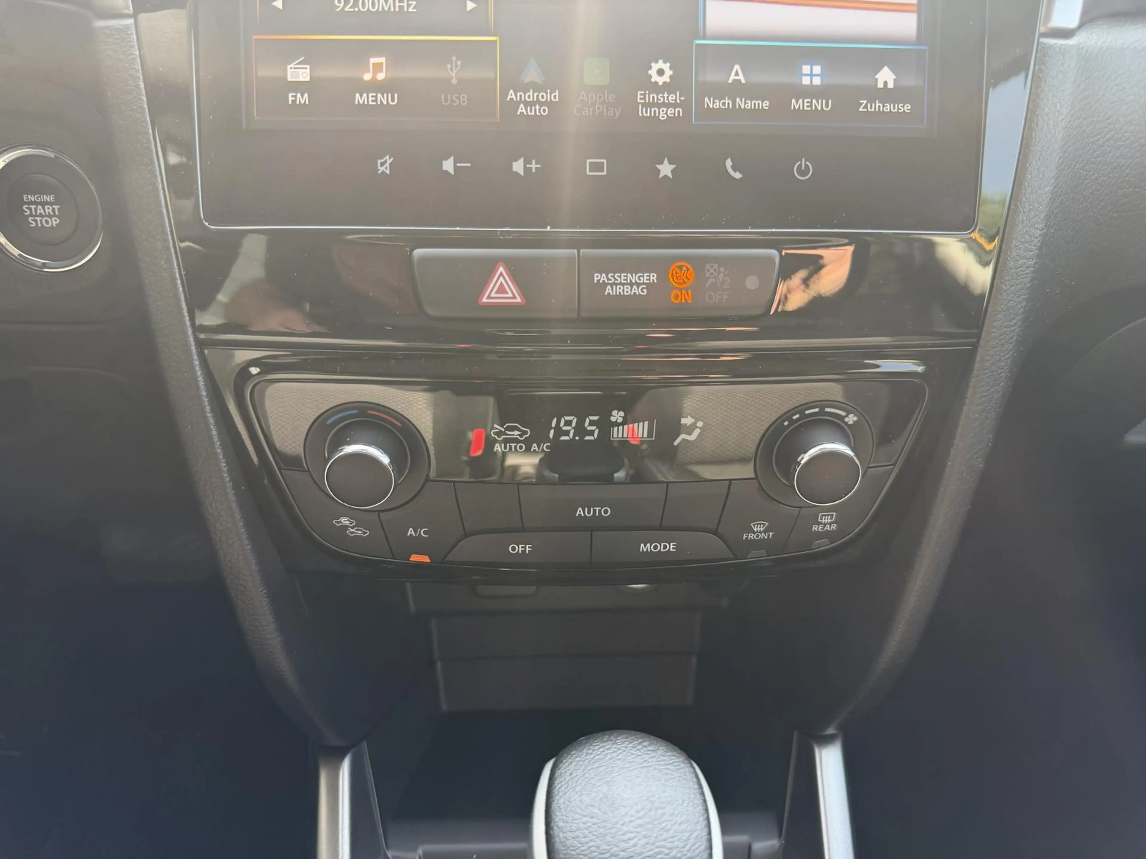 Suzuki Vitara GL+ Comfort 1.4 MHEV AT Android Auto*Navi*SHZ*A... — photo 11