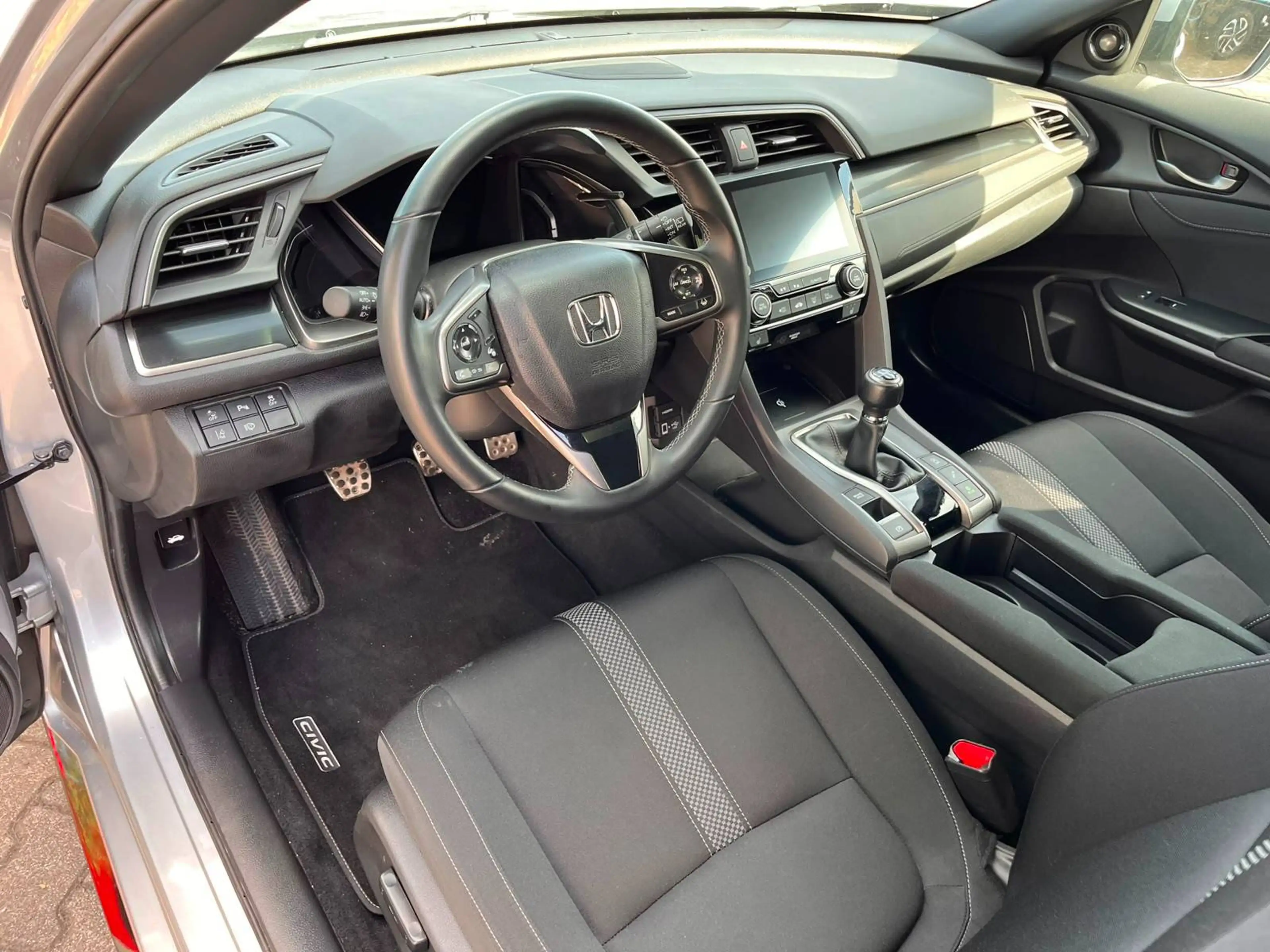 Honda Civic 1.5 Sport Plus — photo 9