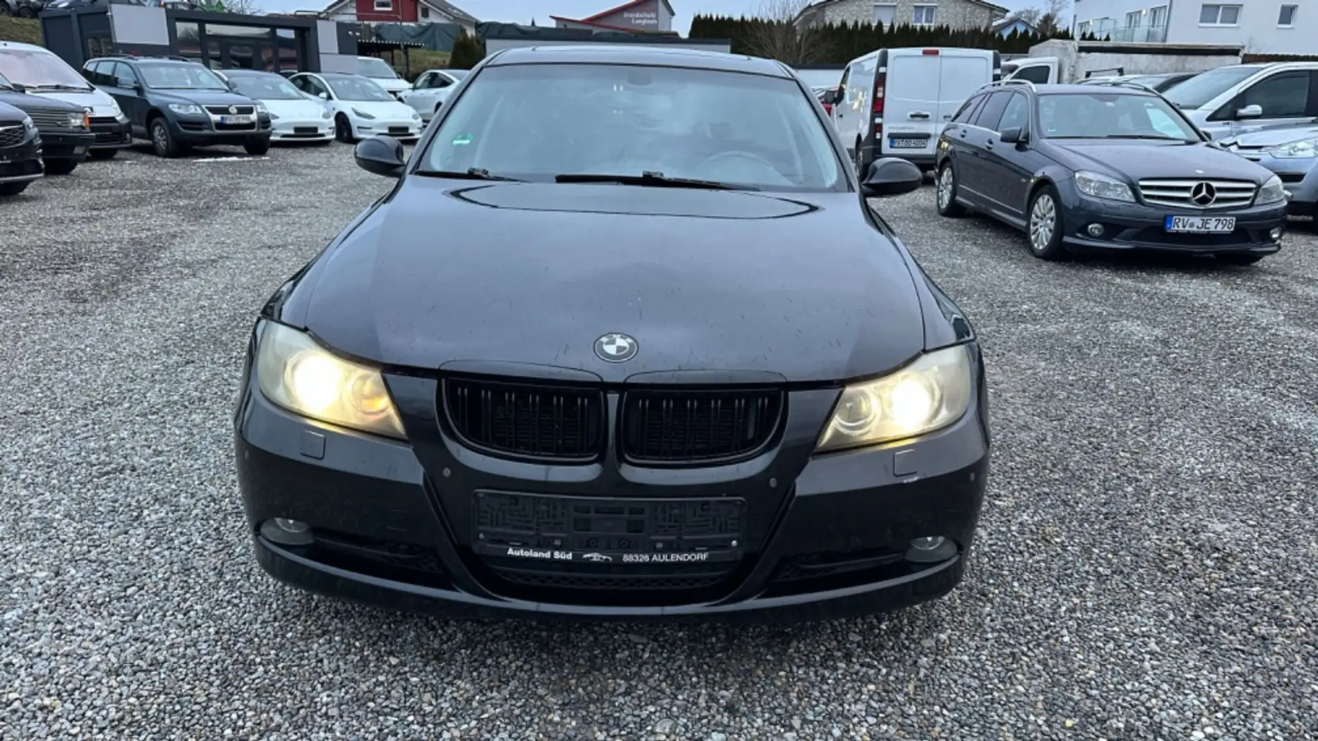 BMW 318 d Limousine Xenon Schwarz - 2