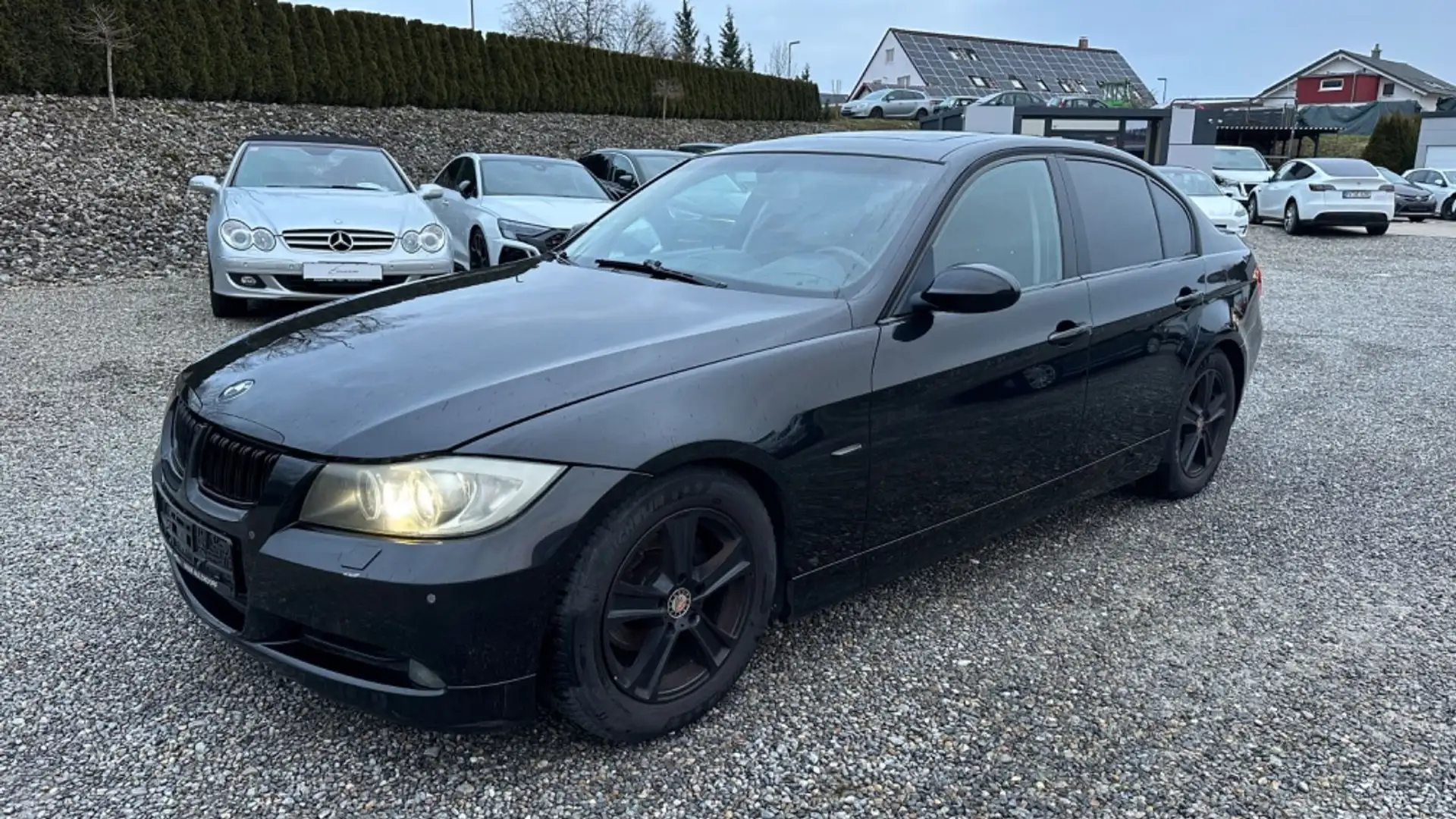 BMW 318 d Limousine Xenon Schwarz - 1