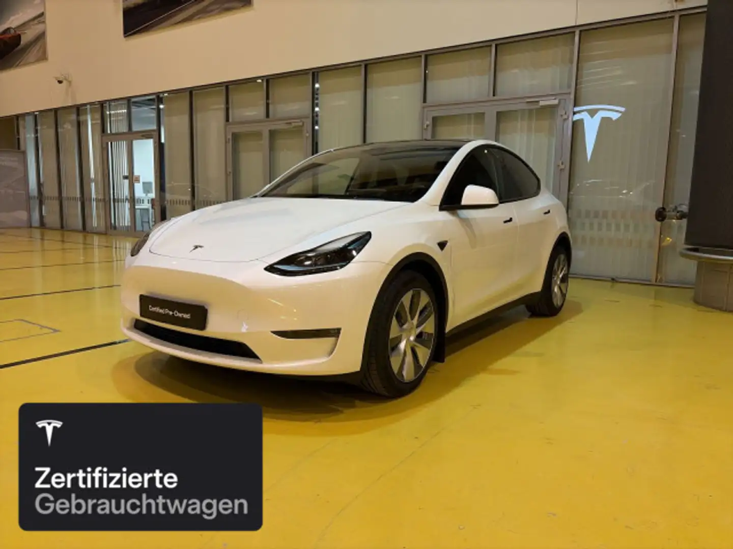 Tesla Model Y Long Range AWD Weiß - 2