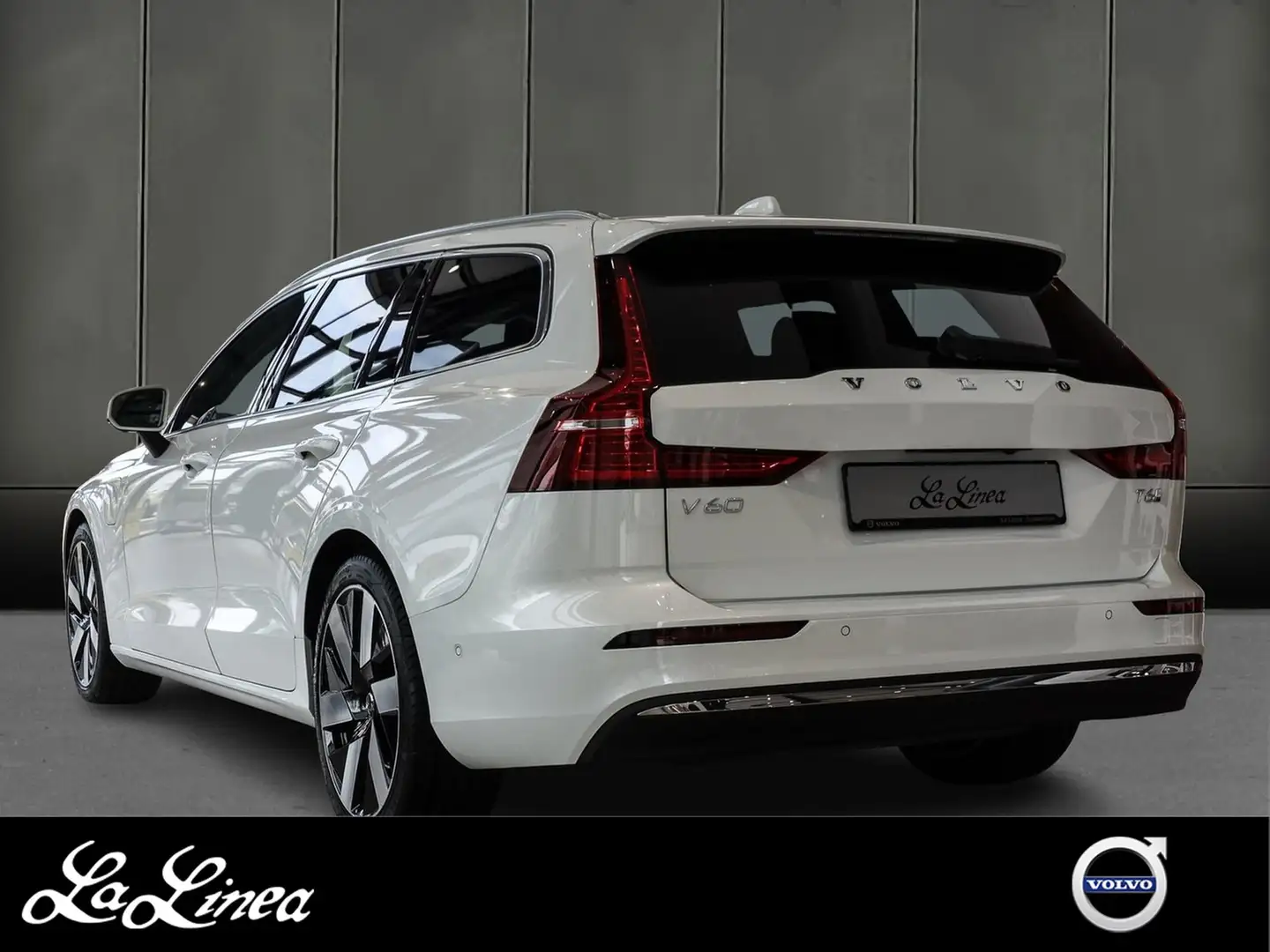 Volvo V60 T6 Plus Bright Recharge Plug-In Hybrid AWD Blanc - 2