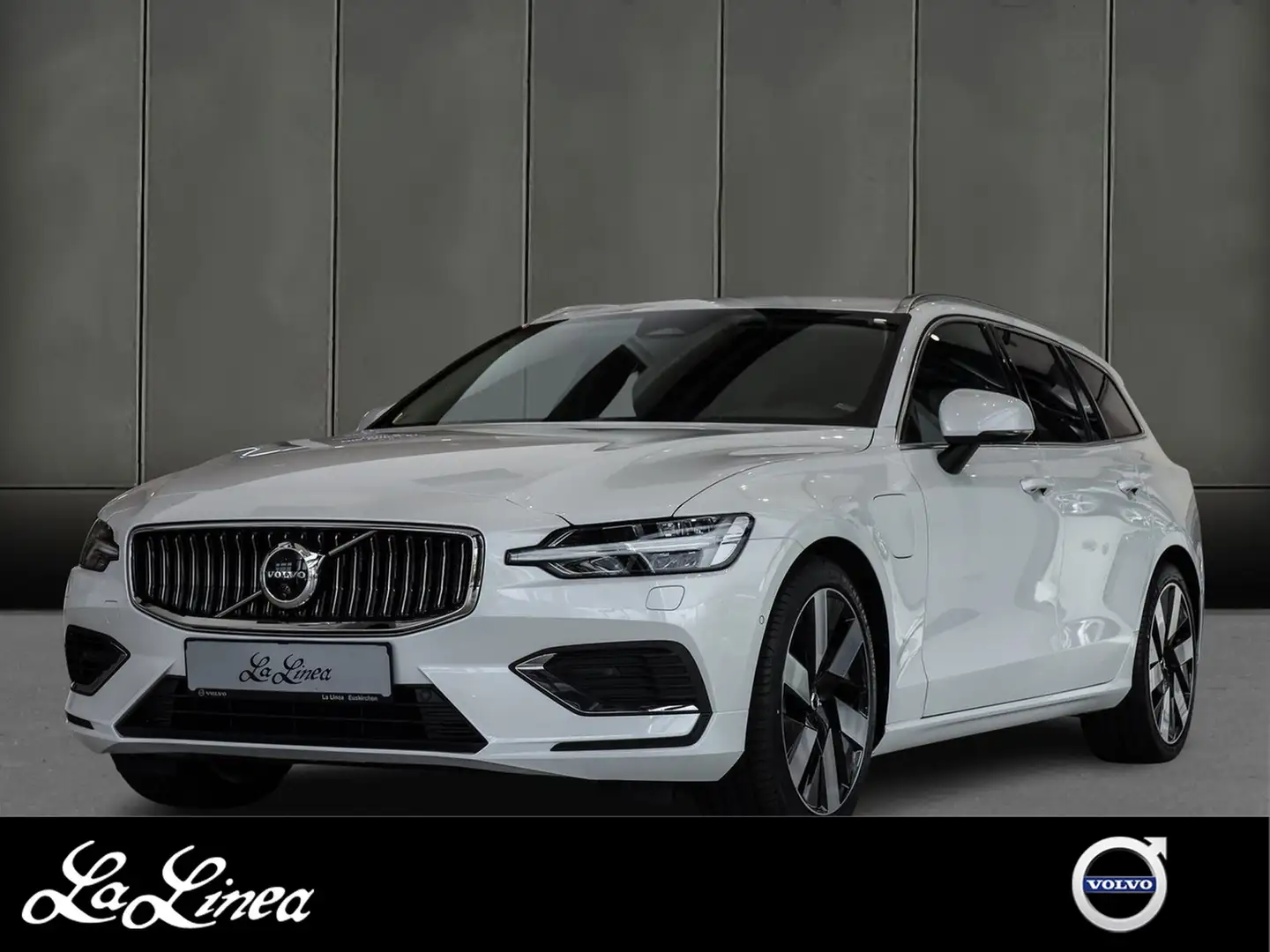 Volvo V60 T6 Plus Bright Recharge Plug-In Hybrid AWD Blanc - 1