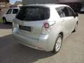 Toyota Verso 2,2 D-4D 180 D-CAT Silber - thumbnail 3
