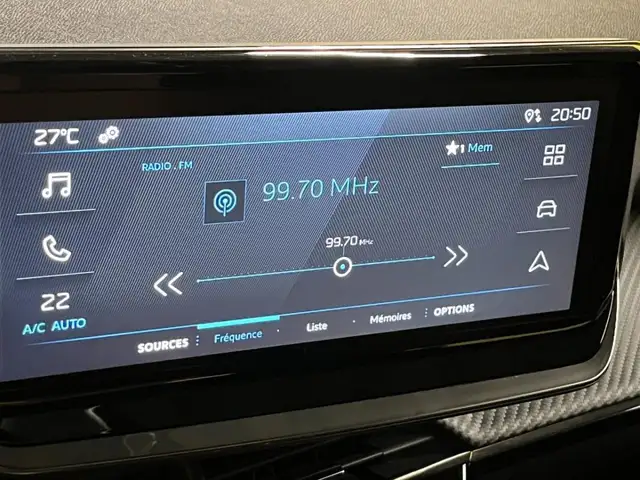 Peugeot 2008 view 30