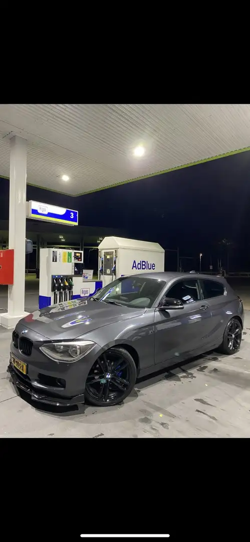 BMW 114 Gris - 1