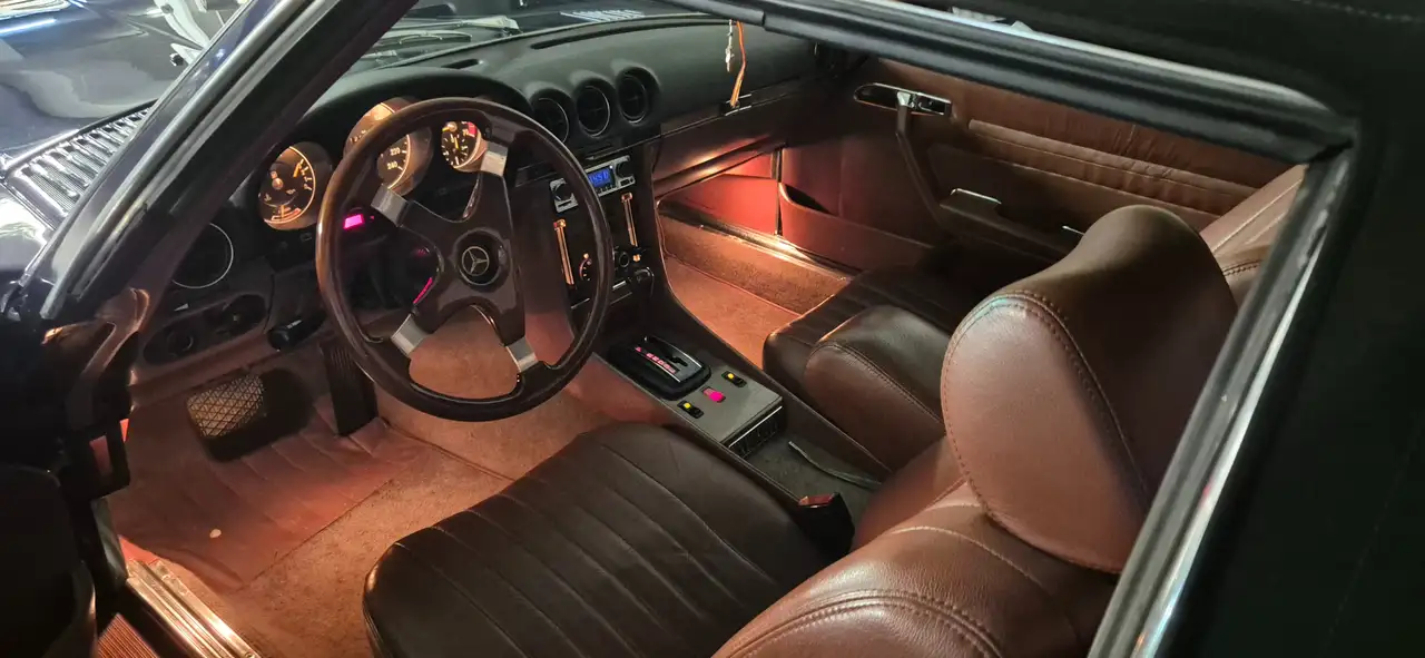 Mercedes-Benz SL 380 R107 v8, foto 6