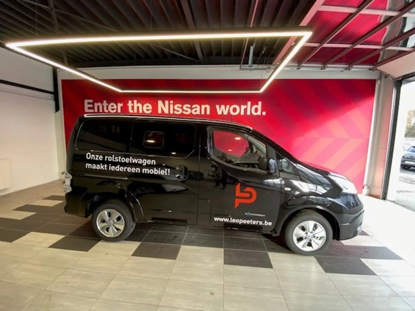 Nissan E-NV200 eNV 200  Evalia Met Ombouw Invalidevervoer Nero - 2