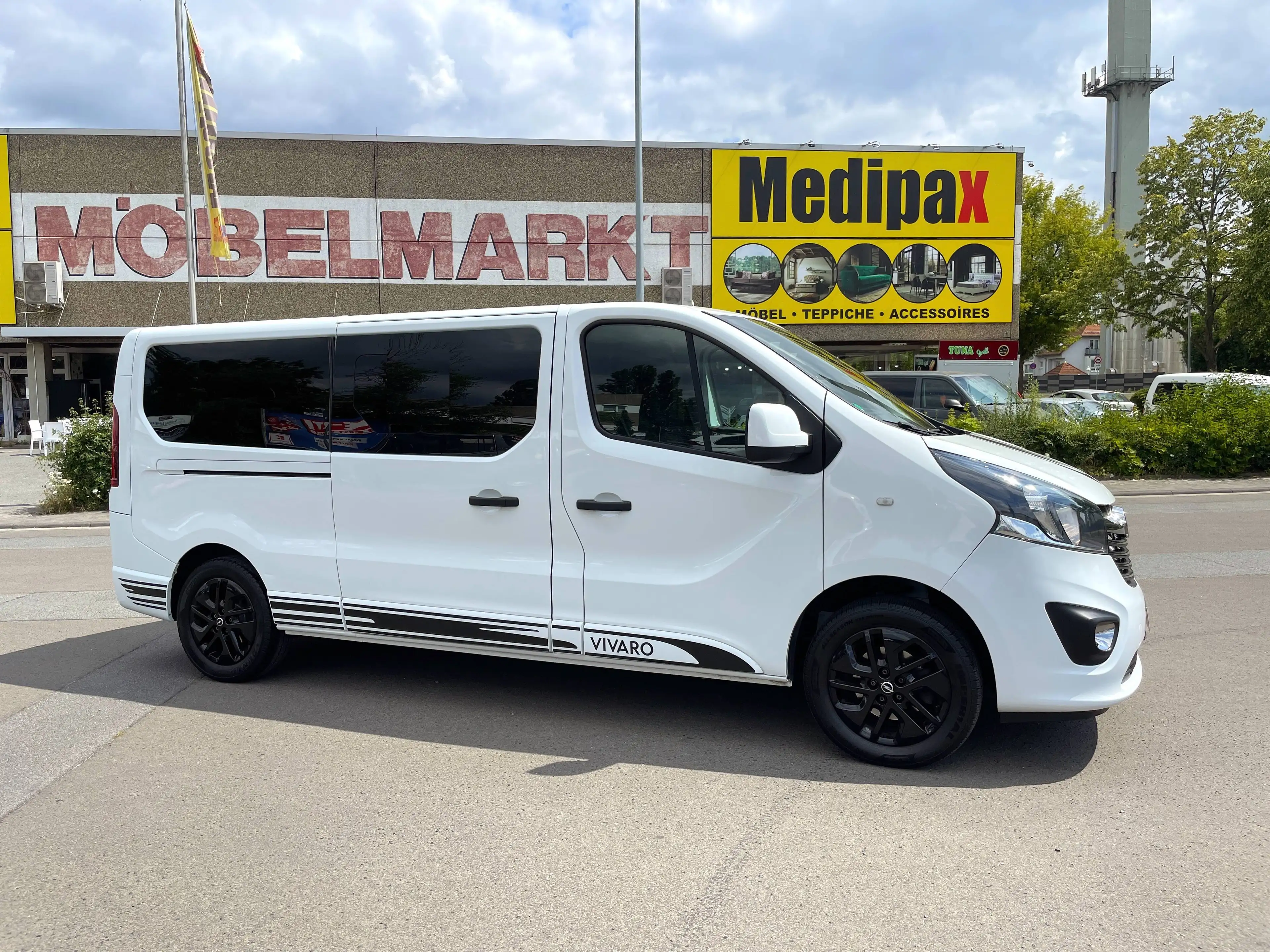 Opel Vivaro B 1.6 BiTurbo L2H1 2,9t Sport (9xSITZER*NAVI*ALU) — photo 3