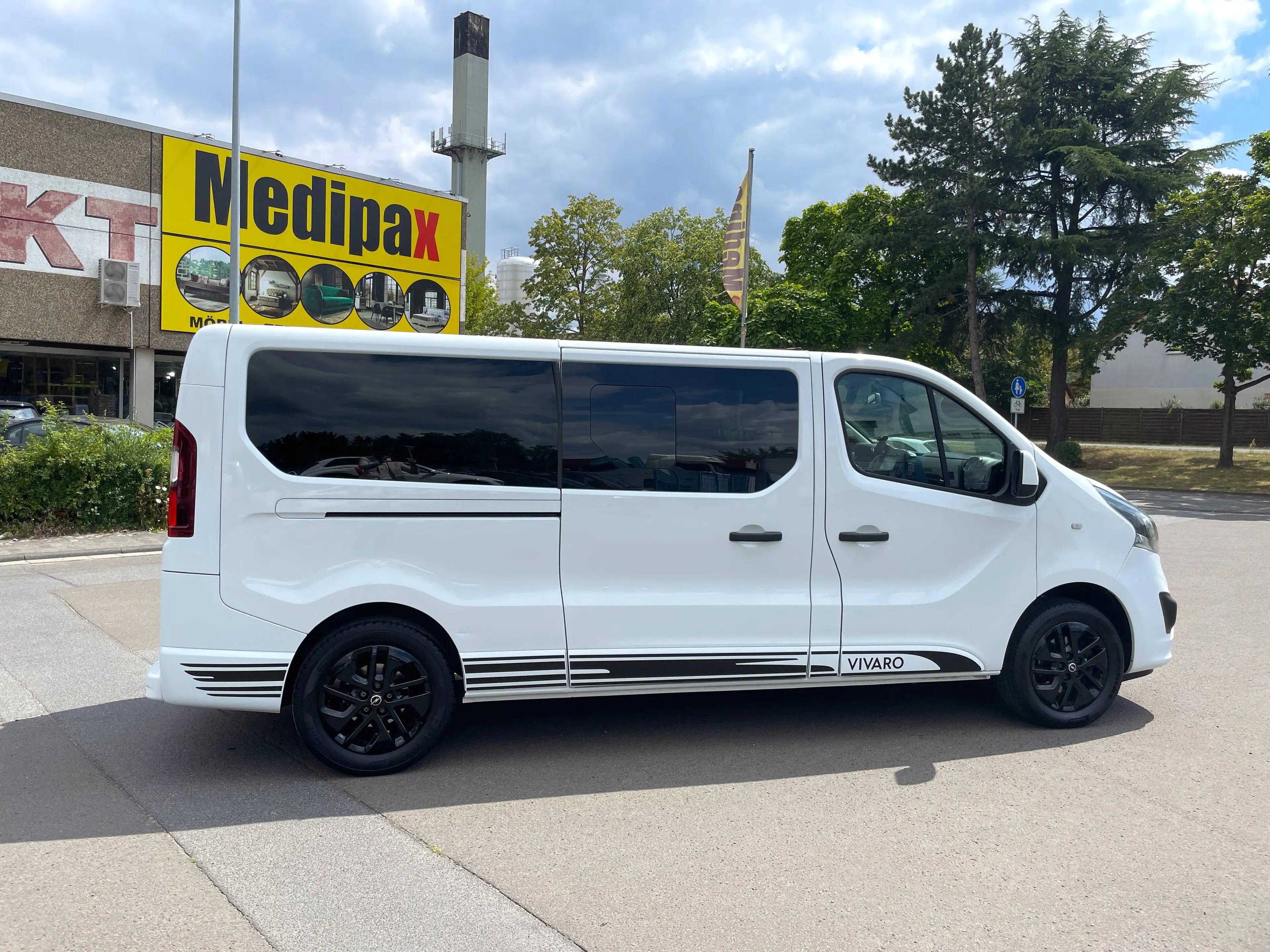 Opel Vivaro B 1.6 BiTurbo L2H1 2,9t Sport (9xSITZER*NAVI*ALU) — photo 6