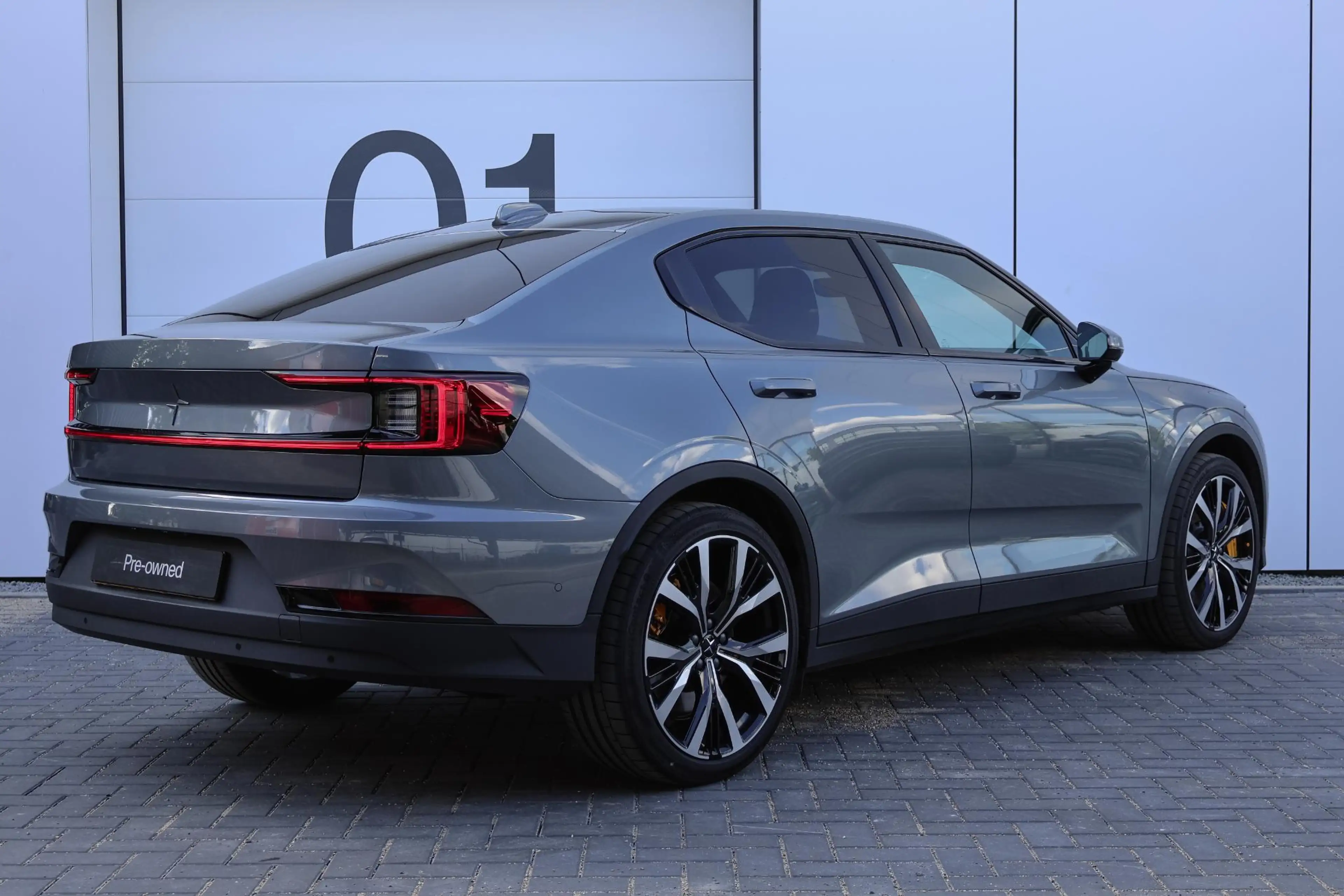 Polestar 2 Long Range Dual Motor Performance Prime 82 kWh | B — photo 4