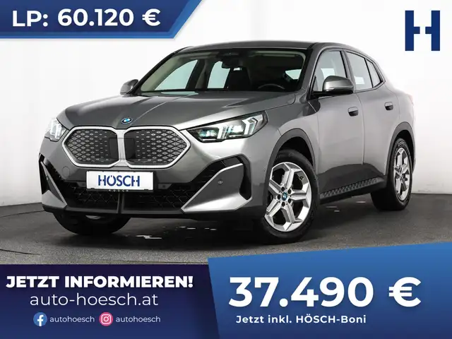 BMW iX2 xDrive30 M FAHRWERK LIVE PLUS KAMERA CARPLAY