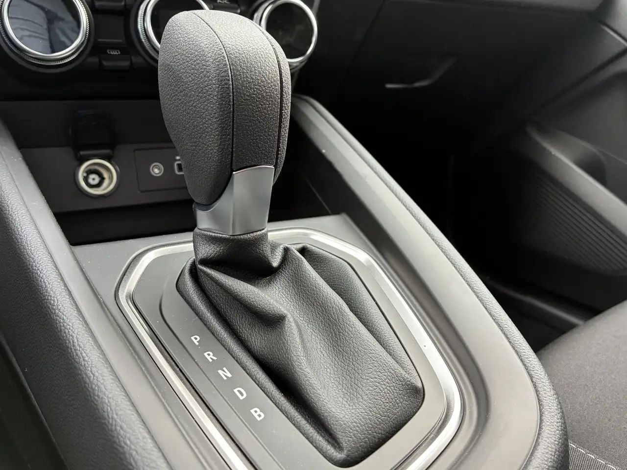 Mitsubishi Colt 2026 — фото 12