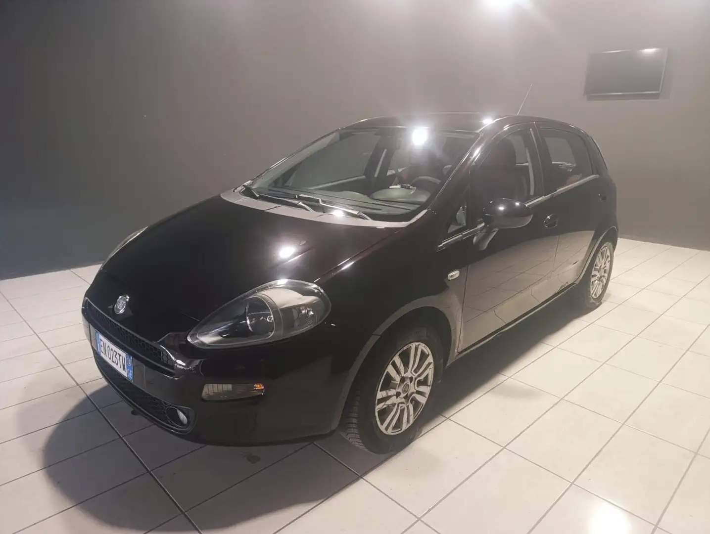 Fiat Punto Punto III 2012 5p 1.2 Virgin Radio Nero - 2