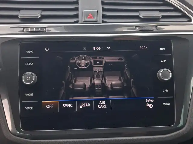 Volkswagen Tiguan view 15