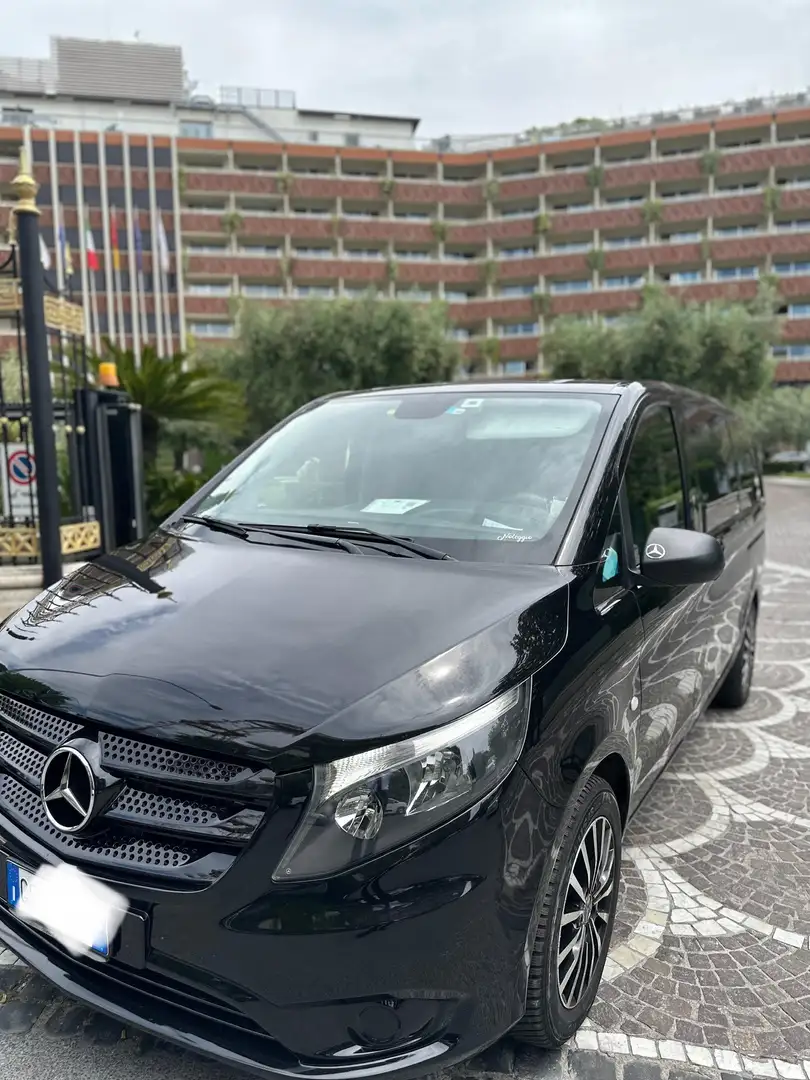 Mercedes-Benz Vito tour Nero - 2