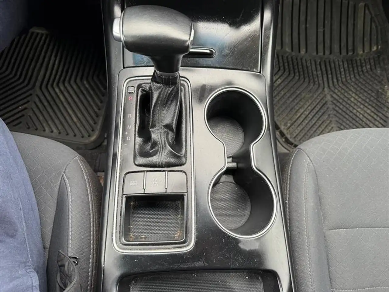 Kia Sorento снимка Kia Sorento
