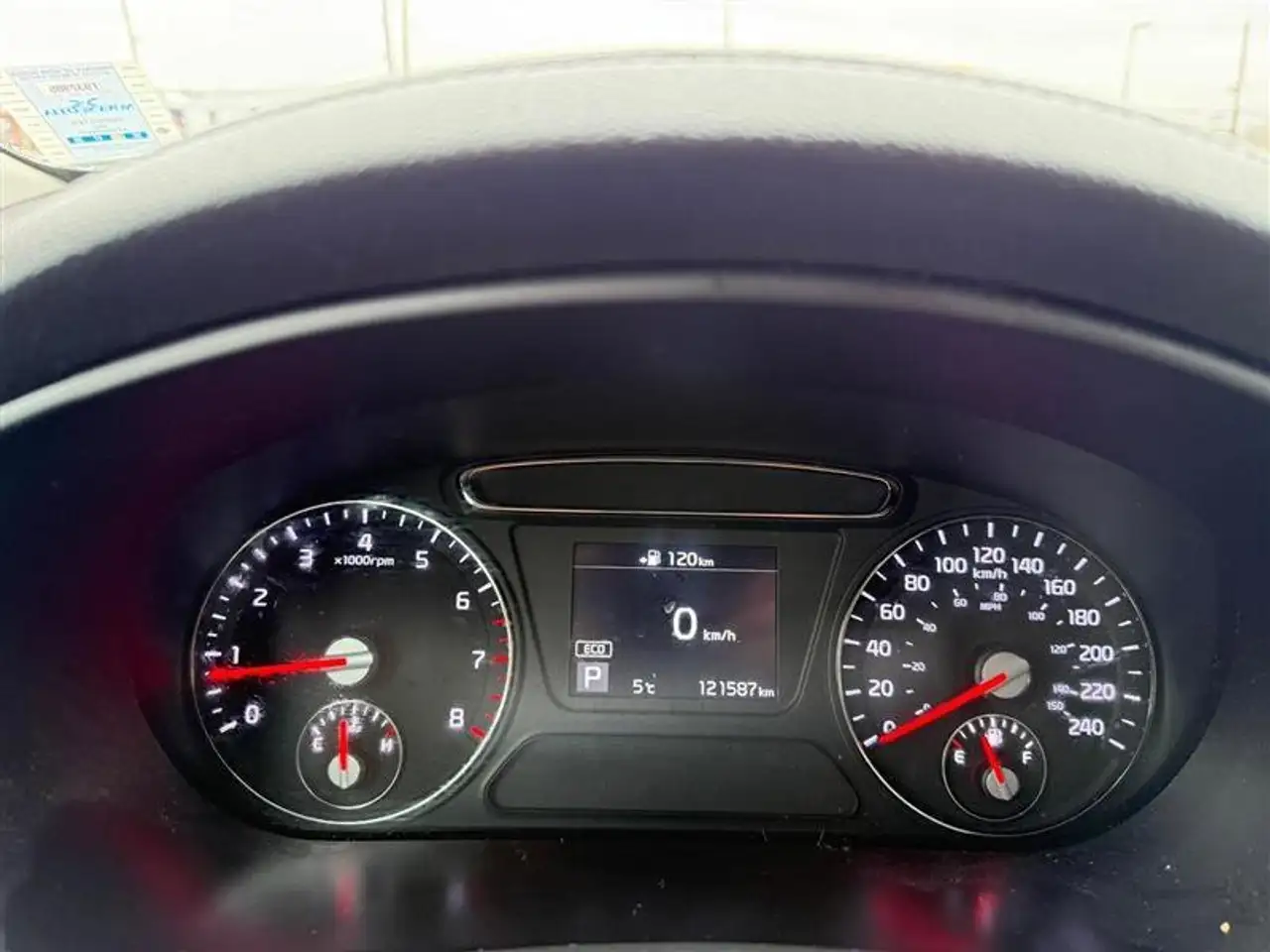Kia Sorento снимка Kia Sorento
