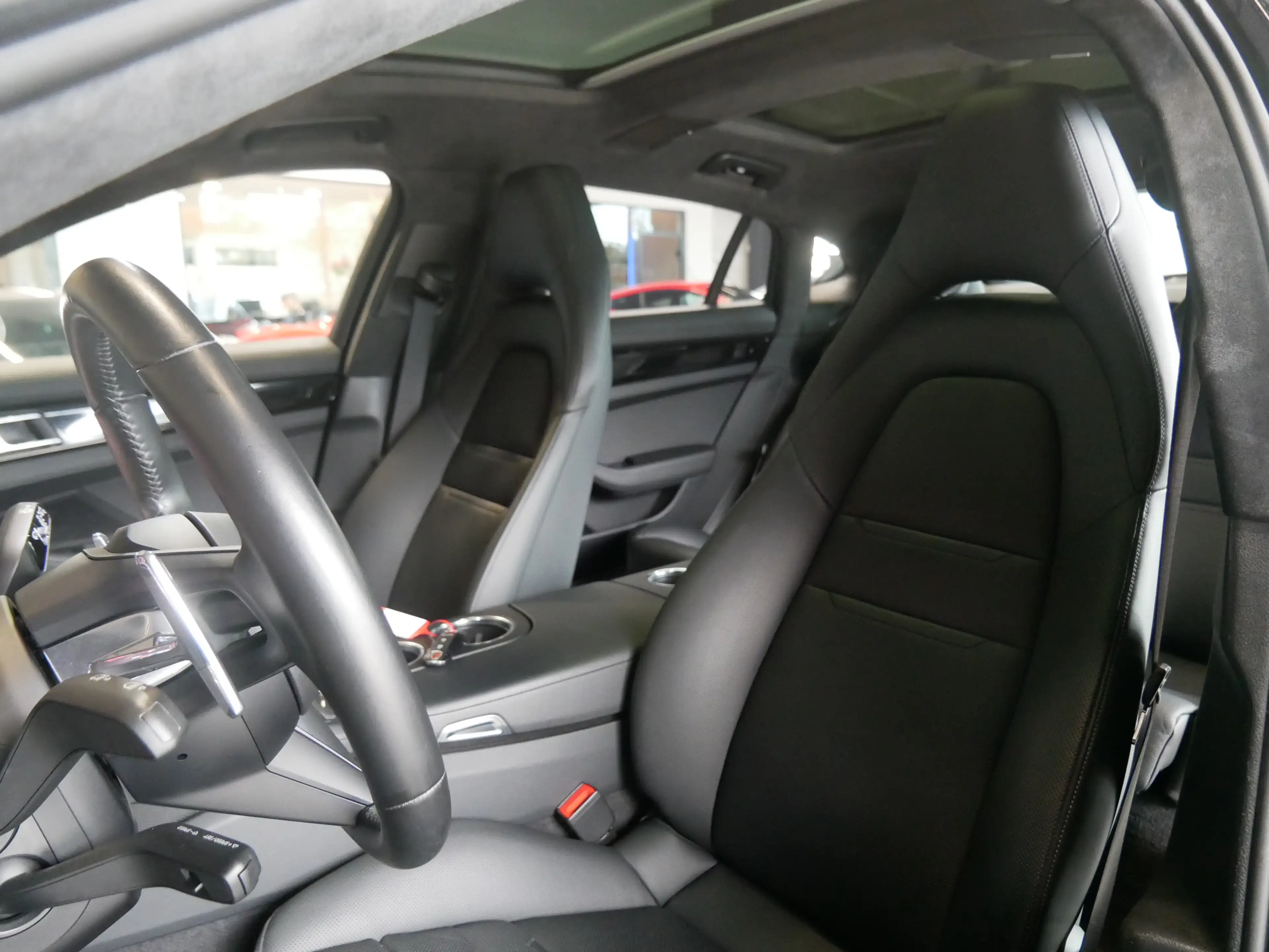 Porsche Panamera Turbo S E-Hybrid Executive Lang Pano — photo 15