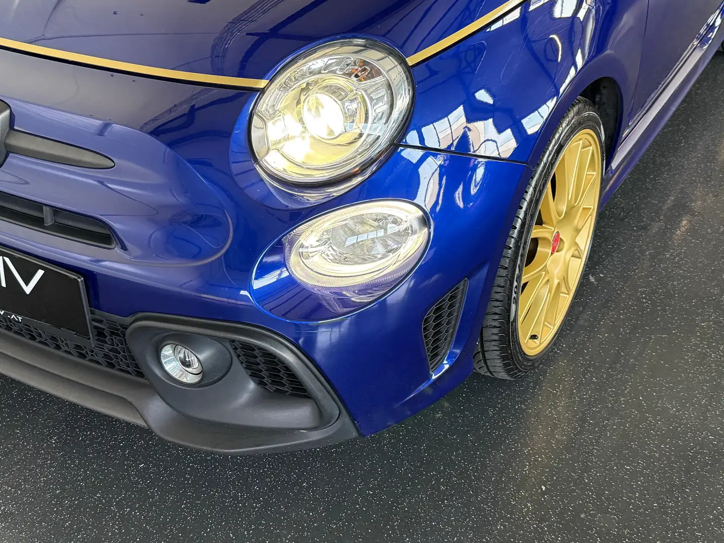 Abarth 595 Scorpioneoro ONE of 2000 MTA 19tkm Finanzierung Azul - 2