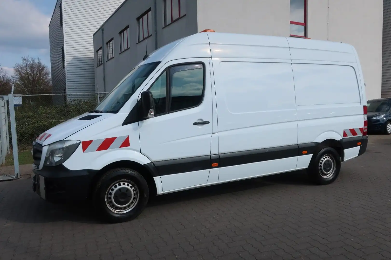 Mercedes-Benz Sprinter II Kasten 213 CDI / Klima / AHK Weiß - 1