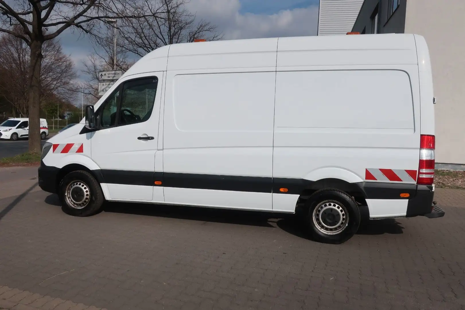 Mercedes-Benz Sprinter II Kasten 213 CDI / Klima / AHK Weiß - 2