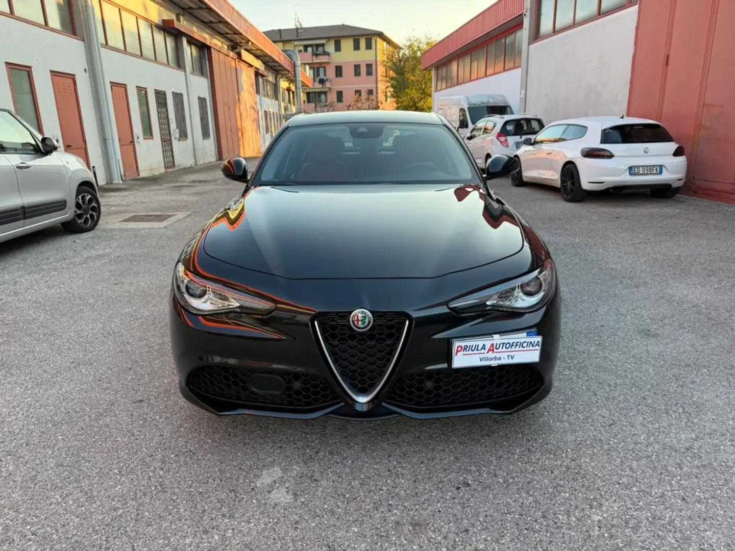 Alfa Romeo Giulia 2.0 Turbo 280 CV AT8 AWD Q4 Veloce Gris - 2