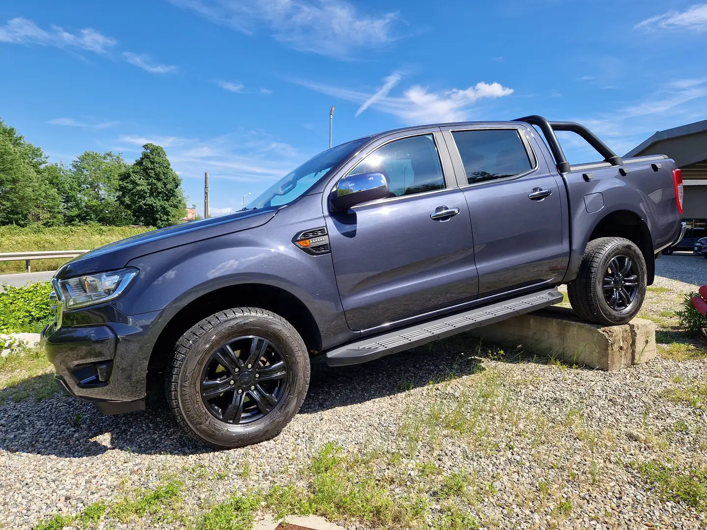Ford Ranger 2.0 ecoblue XLT 170cv - DOUBLECAB 4X4 Gris - 2